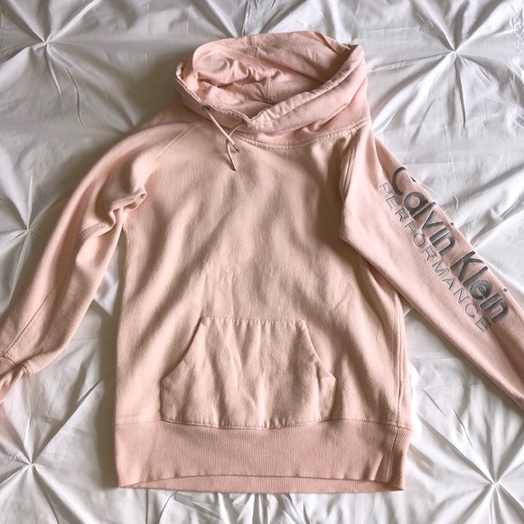 Calvin Klein Tops - Calvin Klein sweatshirt